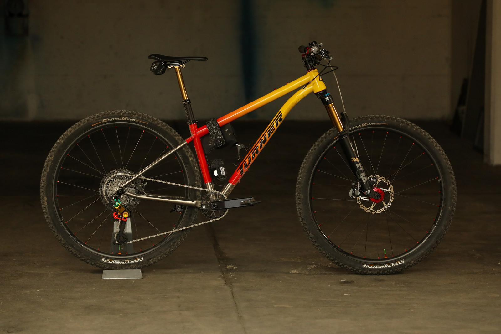 2023 Turner Nitrous Ti custom built by Flowrider Racing